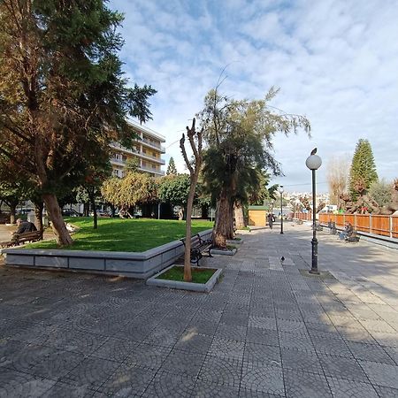 Μy Ηομε Apartman Chalkís Kültér fotó